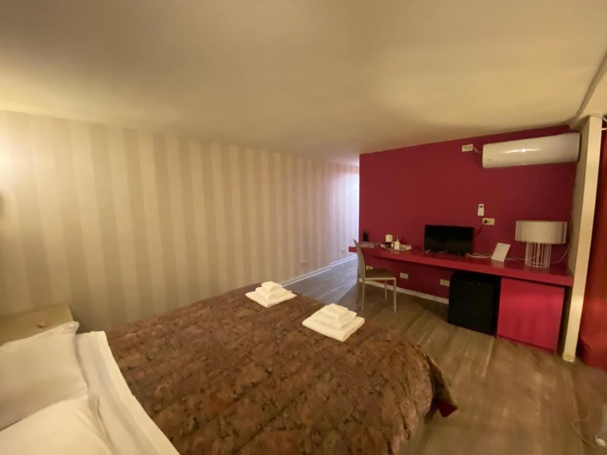 Dante'S Room By Apulia Accommodation Bari Exteriér fotografie